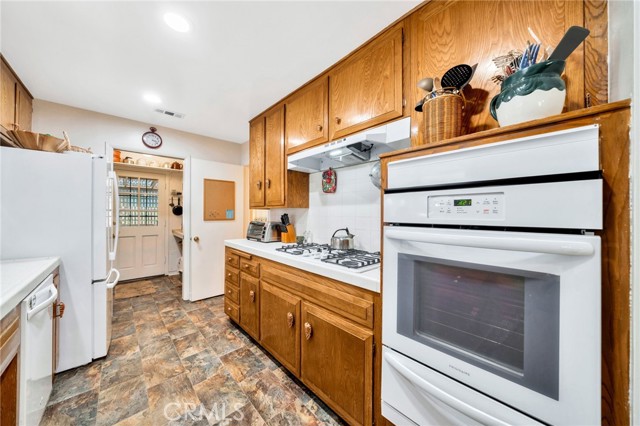Detail Gallery Image 9 of 43 For 1232 E Chestnut Ave, Orange,  CA 92867 - 3 Beds | 2 Baths