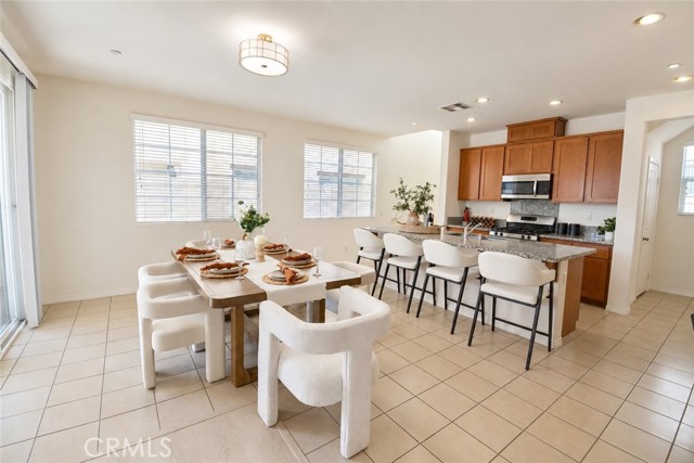 5 Bed Home for Sale in Ontario, California