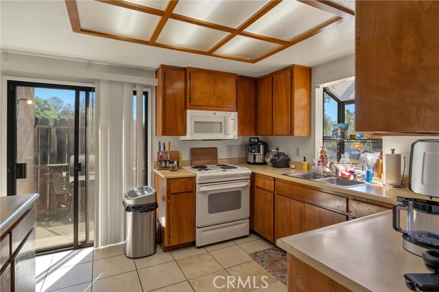 Detail Gallery Image 15 of 33 For 1 Segura Dr, Oroville,  CA 95966 - 3 Beds | 2/1 Baths