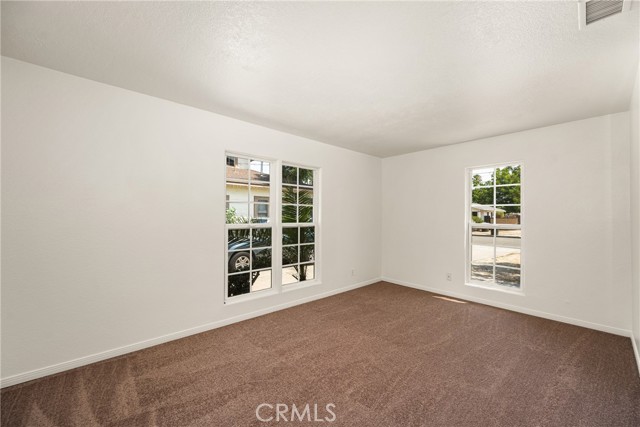 522 N Clark Street, Orange CA: https://media.crmls.org/medias/19c5de13-1cb5-4924-8a3b-fbd44af6ebbf.jpg