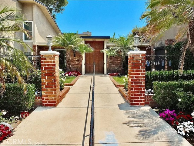 Detail Gallery Image 1 of 1 For 12200 Montecito Rd #E105,  Seal Beach,  CA 90740 - 2 Beds | 2 Baths