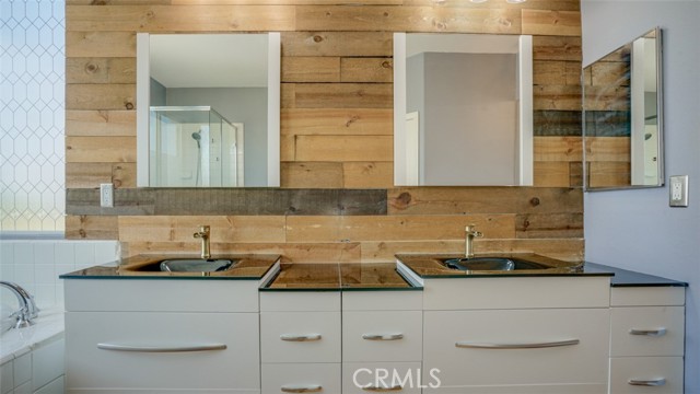 Detail Gallery Image 54 of 71 For 12683 Palm View Way, Riverside,  CA 92503 - 5 Beds | 3 Baths