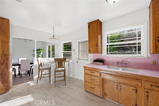 Detail Gallery Image 12 of 31 For 10826 Blucher, Granada Hills,  CA 91344 - 3 Beds | 2 Baths