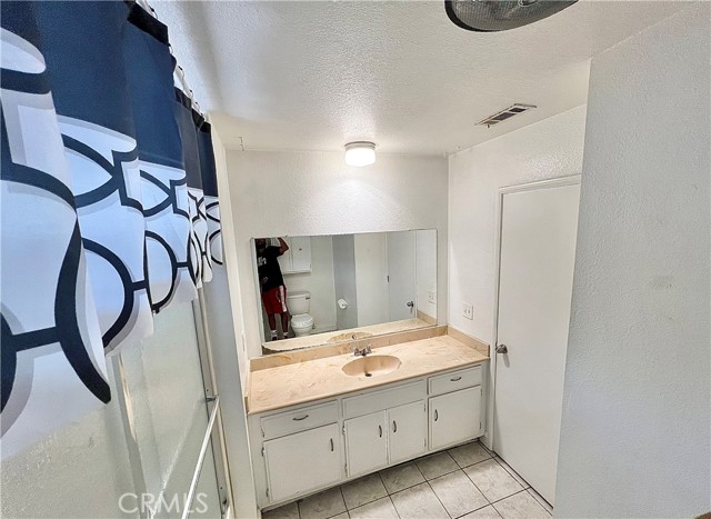 Detail Gallery Image 10 of 27 For 4317 Valentine Ln, Hemet,  CA 92544 - 3 Beds | 2 Baths