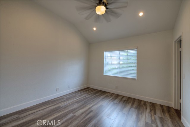 Detail Gallery Image 16 of 26 For 71 via Bacchus, Aliso Viejo,  CA 92656 - 3 Beds | 2/1 Baths