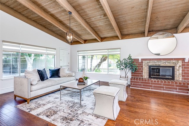756 N Malden Avenue, Fullerton CA: https://media.crmls.org/medias/19c6f6f6-a101-4e88-a812-9b64799e58b6.jpg