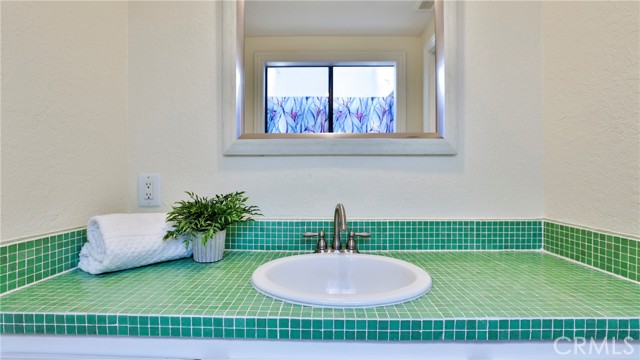 2607 Nelson Ave, Redondo Beach, California 90278, 2 Bedrooms Bedrooms, ,1 BathroomBathrooms,Residential,Sold,Nelson Ave,OC22046640