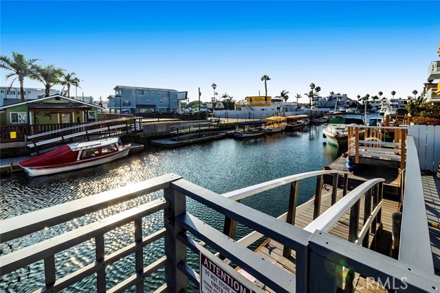 Detail Gallery Image 29 of 37 For 16755 Bay View Dr, Huntington Beach,  CA 92649 - 4 Beds | 2/1 Baths