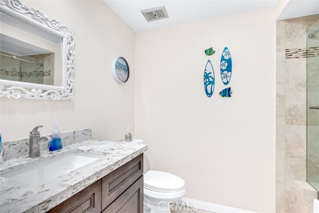 Detail Gallery Image 19 of 41 For 2096 Ronda Granada #O,  Laguna Woods,  CA 92637 - 2 Beds | 2 Baths