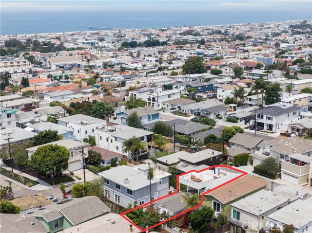 1108 1st Place, Hermosa Beach, California 90254, 3 Bedrooms Bedrooms, ,2 BathroomsBathrooms,Residential,Sold,1st,SB22157669