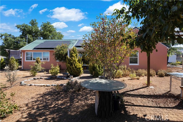 Detail Gallery Image 6 of 46 For 1720 E. Highway 20, Upper Lake,  CA 95485 - 3 Beds | 1 Baths