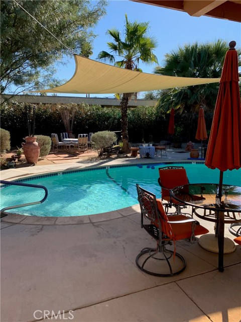 45380 Panorama Drive, Palm Desert CA: https://media.crmls.org/medias/19cab57a-9893-47cf-9989-893f1a0564de.jpg