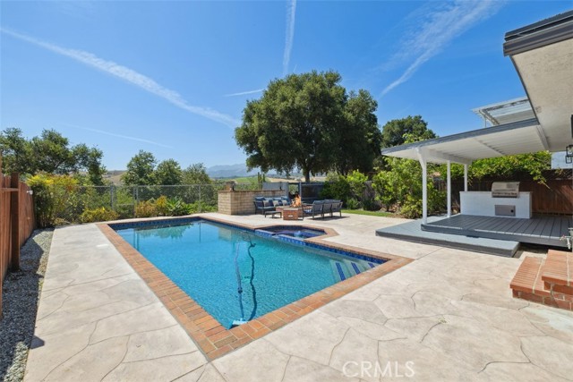 311 Prospect Street, Oak View CA: https://media.crmls.org/medias/19cae46a-9705-4190-a3fb-612f23c93956.jpg