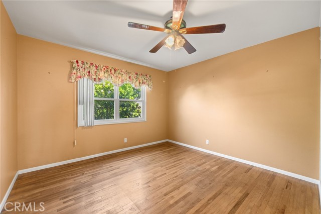 Detail Gallery Image 18 of 31 For 11008 Quill Ave, Sunland,  CA 91040 - 4 Beds | 2 Baths