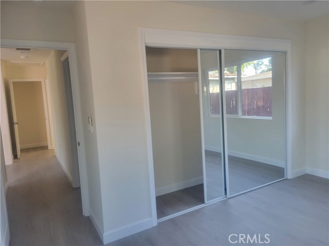 545 B S Grove Avenue, Anaheim CA: https://media.crmls.org/medias/19cd2d73-d23c-4184-8907-78c06dc97aa4.jpg