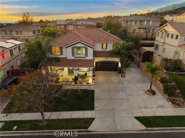 Detail Gallery Image 5 of 75 For 4814 Serrano Ave, Fontana,  CA 92336 - 4 Beds | 4 Baths