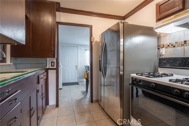 Detail Gallery Image 9 of 24 For 821 N Pauline St, Anaheim,  CA 92805 - 2 Beds | 1 Baths