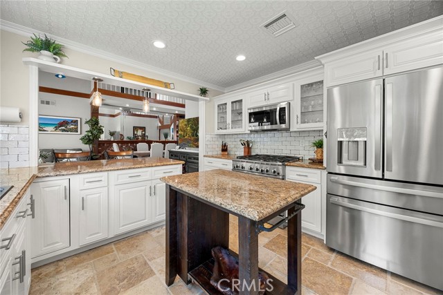 Detail Gallery Image 19 of 45 For 1320 Roanoke St, La Habra,  CA 90631 - 4 Beds | 3 Baths