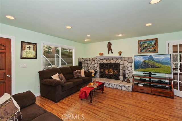 1468 Golden Rule Lane, Lake Arrowhead, CA 92352