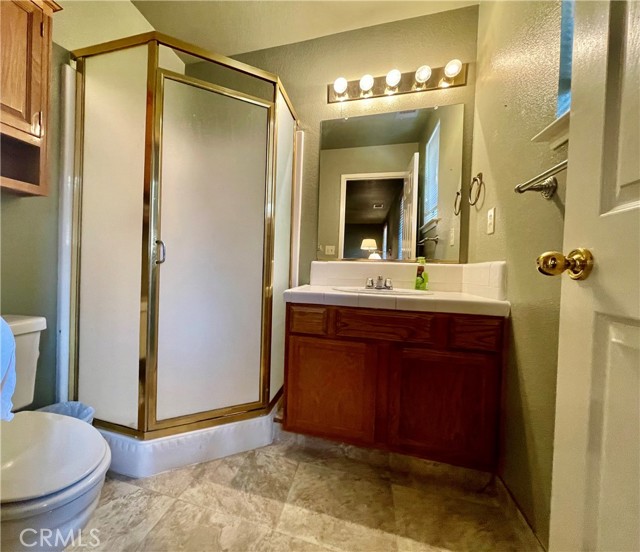 Detail Gallery Image 18 of 28 For 40547 Saddleback Rd, Bass Lake,  CA 93604 - 3 Beds | 2/1 Baths