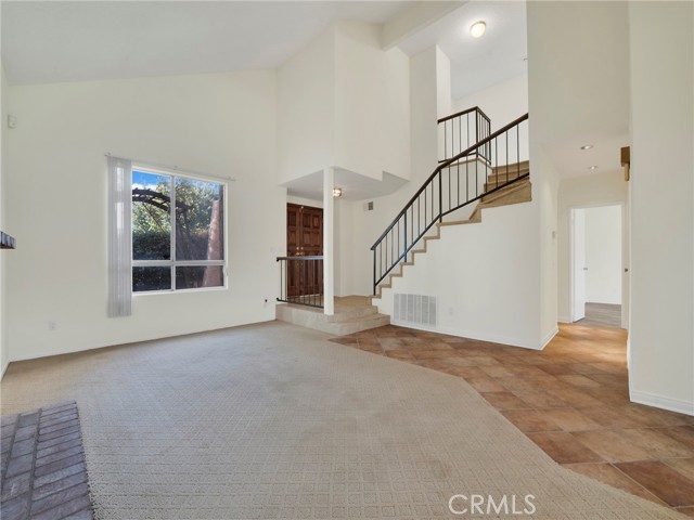 Detail Gallery Image 5 of 36 For 7952 Laramie Ave, Winnetka,  CA 91306 - 4 Beds | 2/1 Baths