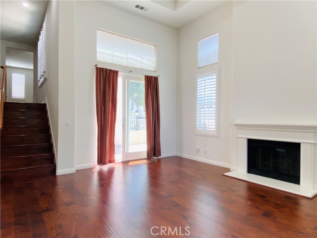 Detail Gallery Image 2 of 17 For 38 Fringe Tree, Irvine,  CA 92606 - 4 Beds | 3 Baths