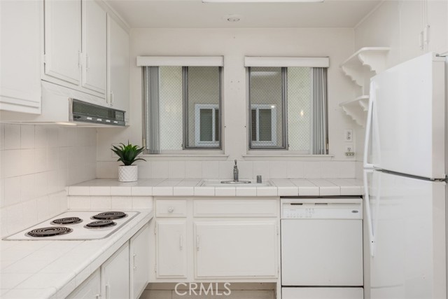 Detail Gallery Image 16 of 39 For 2319 via Puerta #O,  Laguna Woods,  CA 92637 - 2 Beds | 2 Baths