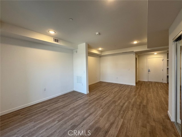 Detail Gallery Image 13 of 17 For 1025 S Berendo St #304,  Los Angeles,  CA 90006 - 0 Beds | 1 Baths