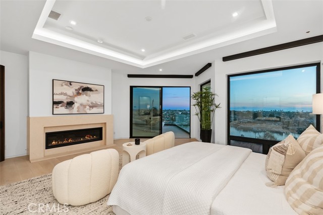 Detail Gallery Image 41 of 58 For 1207 Dolphin Ter, Corona Del Mar,  CA 92625 - 6 Beds | 6/2 Baths