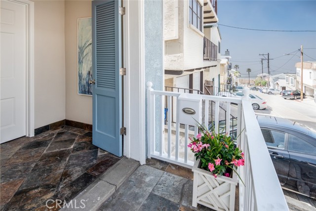 212 41st Street, Manhattan Beach, California 90266, 3 Bedrooms Bedrooms, ,1 BathroomBathrooms,Residential,Sold,41st Street,SB22068683
