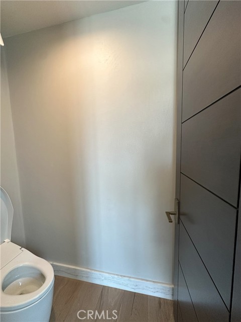 Detail Gallery Image 24 of 36 For 230 2nd St, Huntington Beach,  CA 92648 - 3 Beds | 3/2 Baths