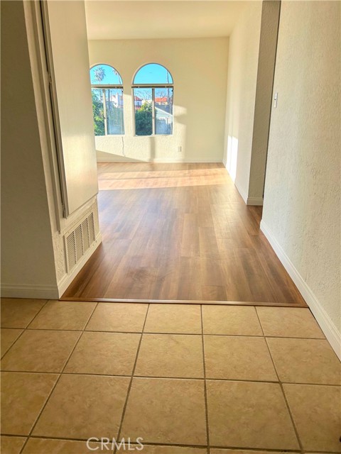 Detail Gallery Image 30 of 34 For 402 Ola Vista #B,  San Clemente,  CA 92672 - 3 Beds | 3 Baths