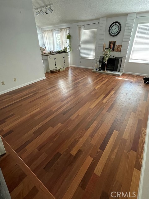 1364 E Pennsylvania Avenue, Redlands CA: https://media.crmls.org/medias/19d12bff-34df-49dc-b372-0b1d7bb50beb.jpg
