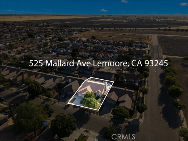 525 Mallard Avenue, Lemoore CA: https://media.crmls.org/medias/19d1d62b-acd3-43e0-ba50-889ba3d4b384.jpg