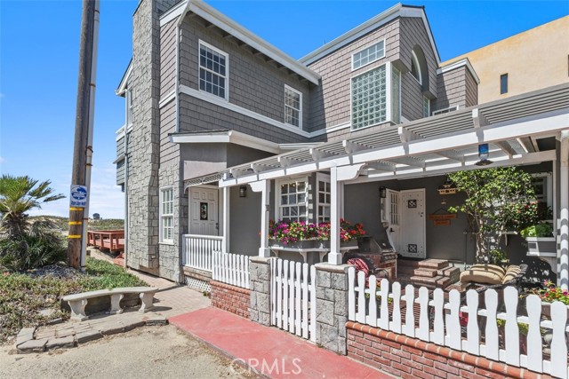 Image 6 of 54 For 16935 Pacific Avenue