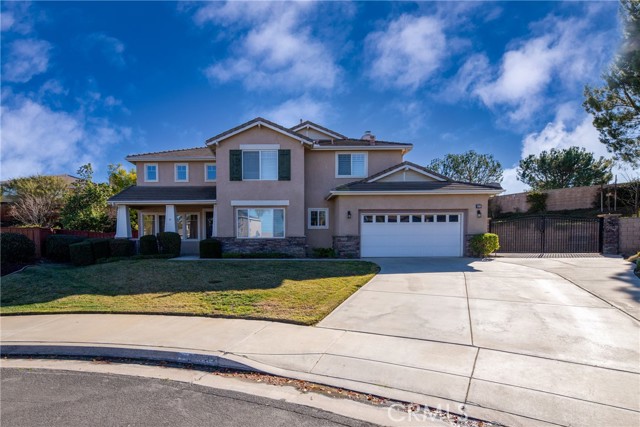 8270 Lantern Pl, Riverside, CA 92508