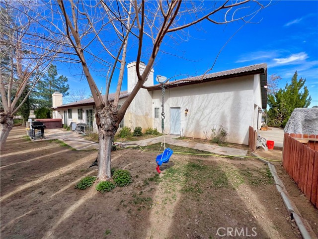 Detail Gallery Image 34 of 44 For 8323 Peach Ave, Hesperia,  CA 92345 - 4 Beds | 2/1 Baths