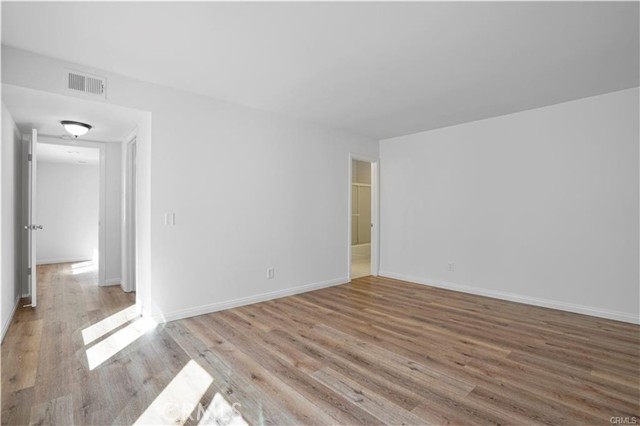 Detail Gallery Image 19 of 31 For 334 Palm Dr, Hermosa Beach,  CA 90254 - 3 Beds | 3 Baths