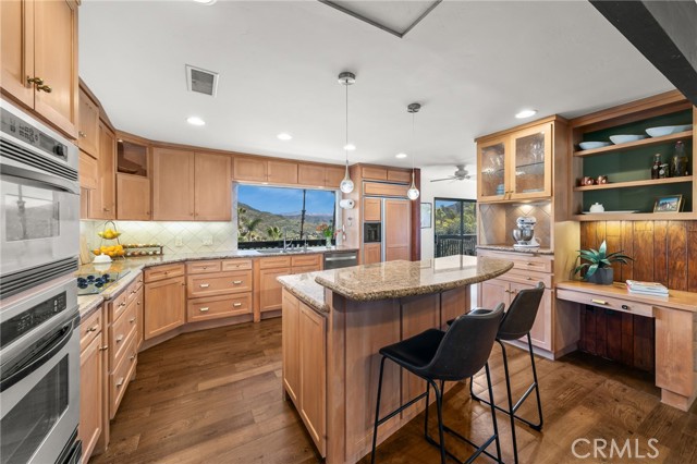 Detail Gallery Image 12 of 48 For 780 Singing Vista, El Cajon,  CA 92019 - 4 Beds | 3/1 Baths