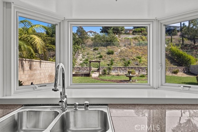 Detail Gallery Image 9 of 50 For 27072 Cordero Ln, Mission Viejo,  CA 92691 - 4 Beds | 2/1 Baths