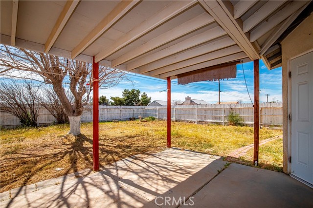 Detail Gallery Image 17 of 21 For 9020 Redwood, California City,  CA 93505 - 3 Beds | 2 Baths