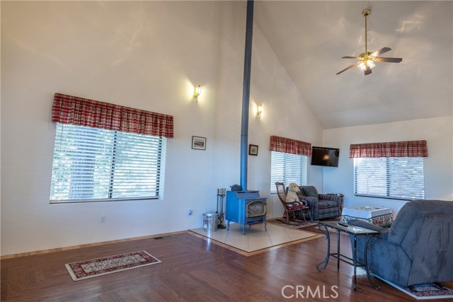 Image 16 of 46 For 7501 Yosemite Park