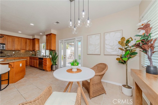 2142 Root Street, Fullerton CA: https://media.crmls.org/medias/19d50949-9cb4-4abe-8bad-212bd28634ba.jpg