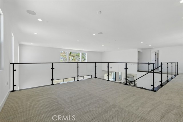 24186 N Camino Cascada, Valencia CA: https://media.crmls.org/medias/19d577e8-835e-4f50-8c79-0239796512a9.jpg