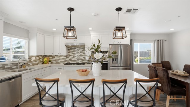 Detail Gallery Image 33 of 73 For 5005 Grand Ave, Montclair,  CA 91763 - 3 Beds | 2/1 Baths