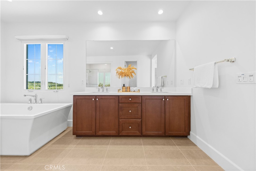 MLS #OC26162155 image #33