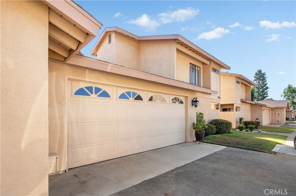 19D77B9B 66A9 42D6 8342 E39F0C506197 1000 Olive Drive #40, Bakersfield, Ca 93308 &Lt;Span Style='BackgroundColor:transparent;Padding:0Px;'&Gt; &Lt;Small&Gt; &Lt;I&Gt; &Lt;/I&Gt; &Lt;/Small&Gt;&Lt;/Span&Gt;