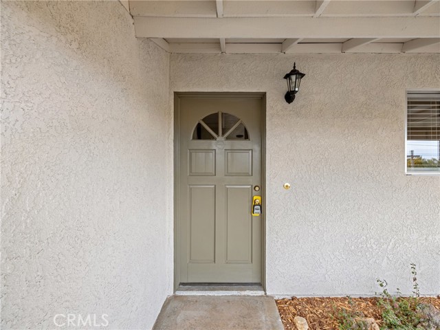 Detail Gallery Image 9 of 49 For 7024 Outpost Rd, Oak Hills,  CA 92344 - 3 Beds | 2 Baths