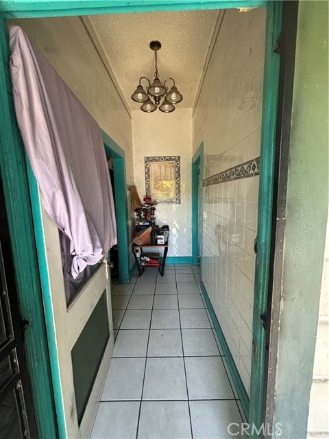 Detail Gallery Image 16 of 16 For 223 E 28th Street, Los Angeles,  CA 90011 - 2 Beds | 1 Baths