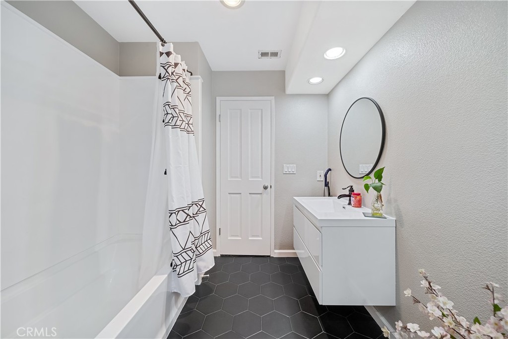 19D853C3 6Ada 4494 8E11 Fc9E65904Bba 62 Pepper Tree Rd, Chula Vista, Ca 91910 &Lt;Span Style='BackgroundColor:transparent;Padding:0Px;'&Gt; &Lt;Small&Gt; &Lt;I&Gt; &Lt;/I&Gt; &Lt;/Small&Gt;&Lt;/Span&Gt;